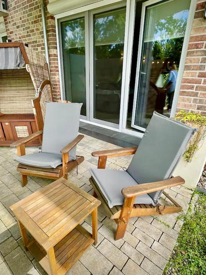Kleine Auszeit -- Inklusive Parkplatz & Wifi, Geschirrspueler, Waschmaschine & Terrasse Mit Strandkorb -- Perfekt Fuer Urlaub & Business Scharbeutz Exterior photo